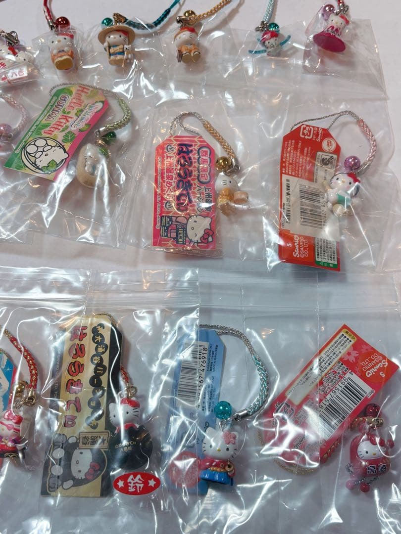 ハローキティ ご当地ストラップ 20点