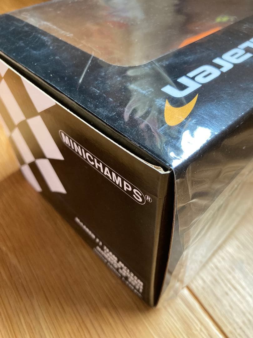 ミニチャンプス1/18 2021 ランドノリス F1 ガルフ　Gluf