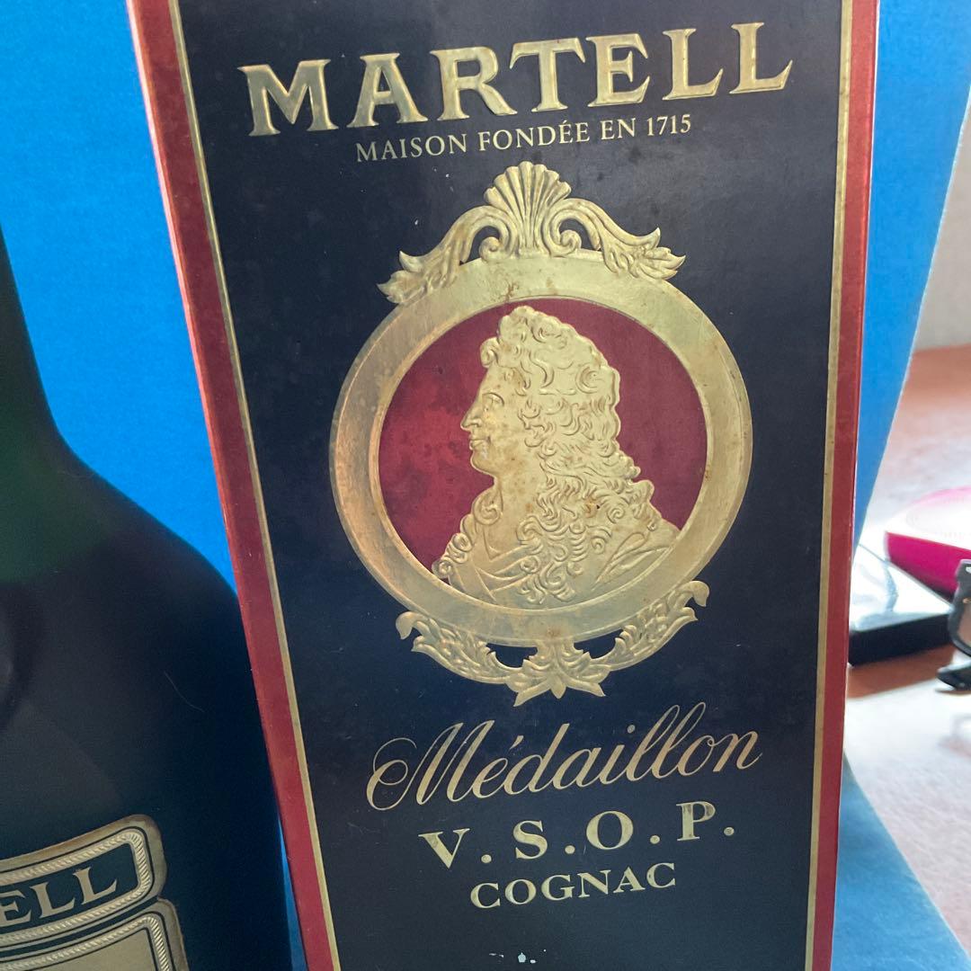 Y*L様 新品 未開栓　マーテル VSOP メダイヨン 旧ラベル 希少 1L　箱
