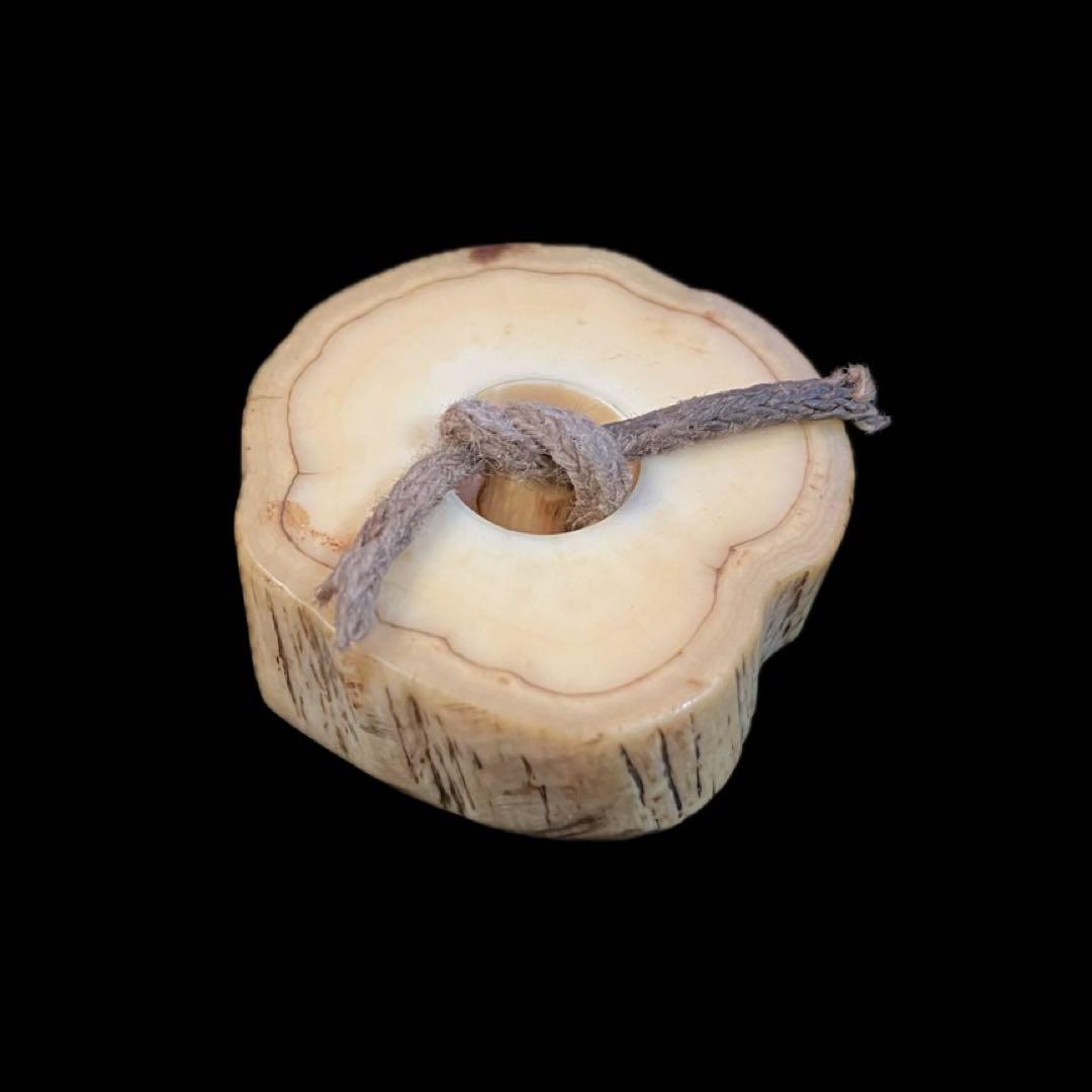 提げ物　根付　ウニコール　一角　時代物　饅頭