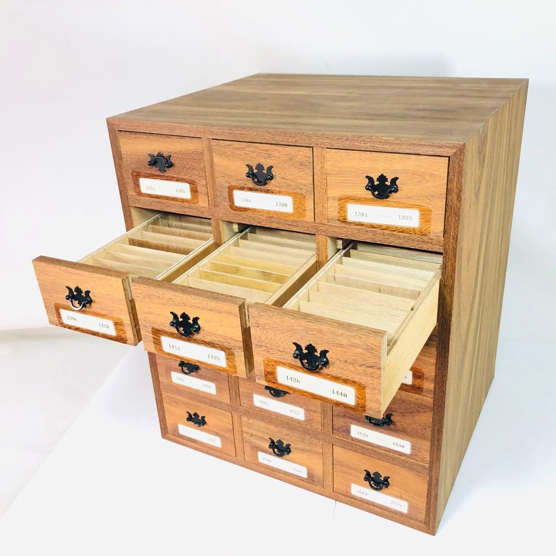 薬 箪笥 カードなど最大225区画の自由収納。小物もカードもスッキリ整理！