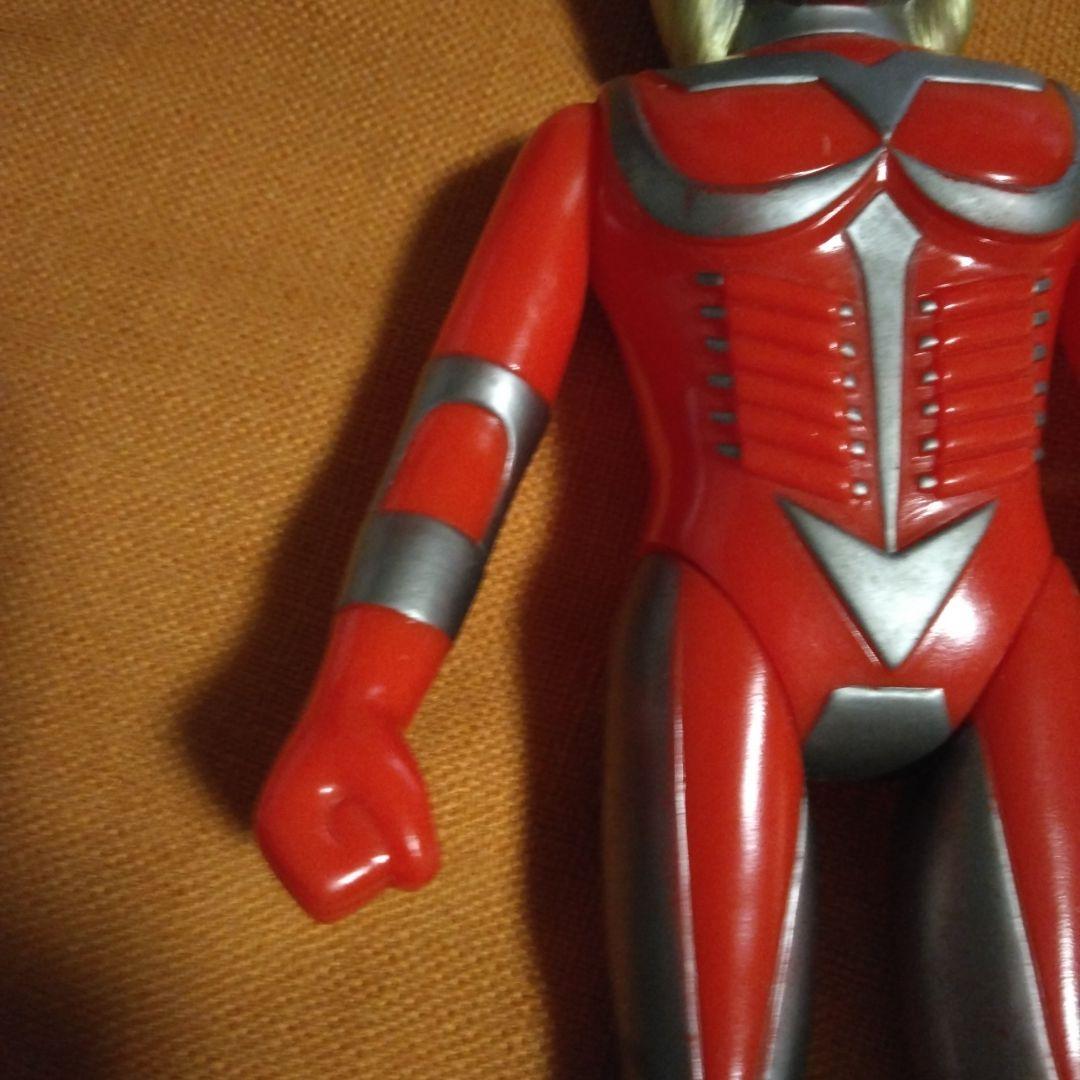 ソフビタカトク、メガロマン