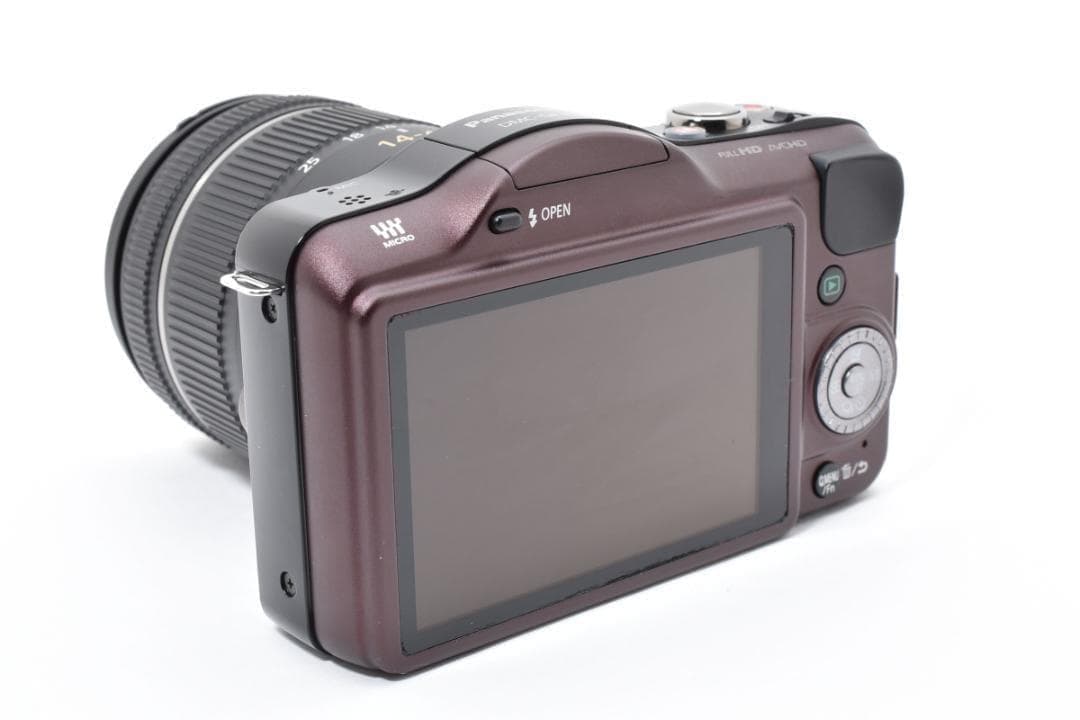 パナソニック　Panasonic LUMIX DMC-GF3 レンズキット