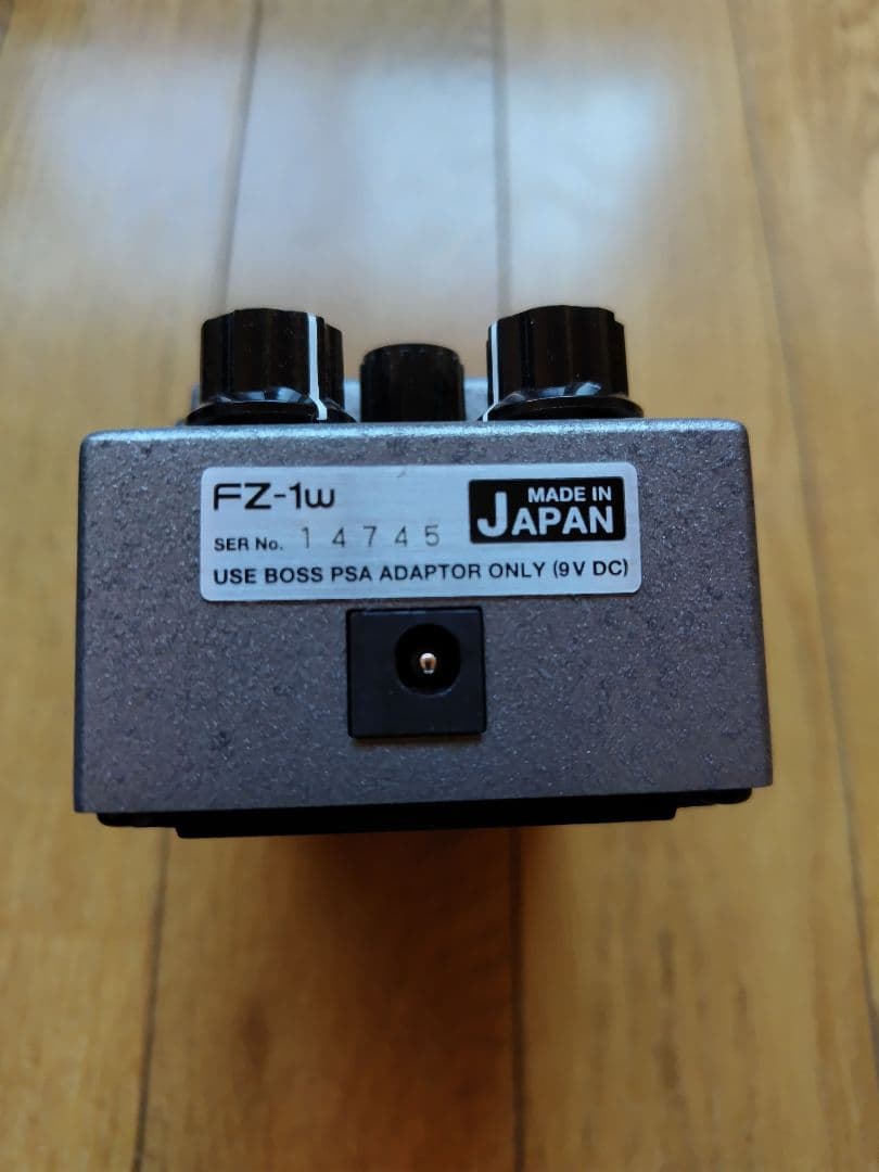 美品 BOSS FZ-1W FUZZ ファズ 技クラフト 日本製 エフェクター
