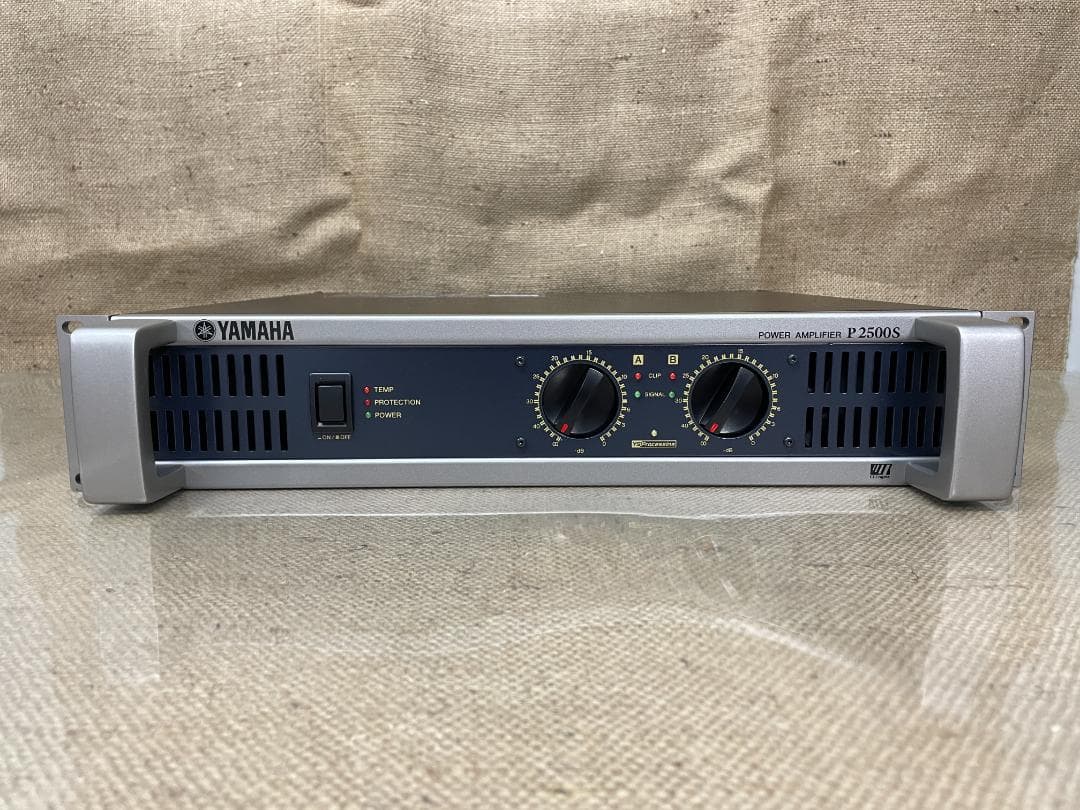 美品 ヤマハ YAMAHA P2500S パワーアンプ 動作確認済 完備品