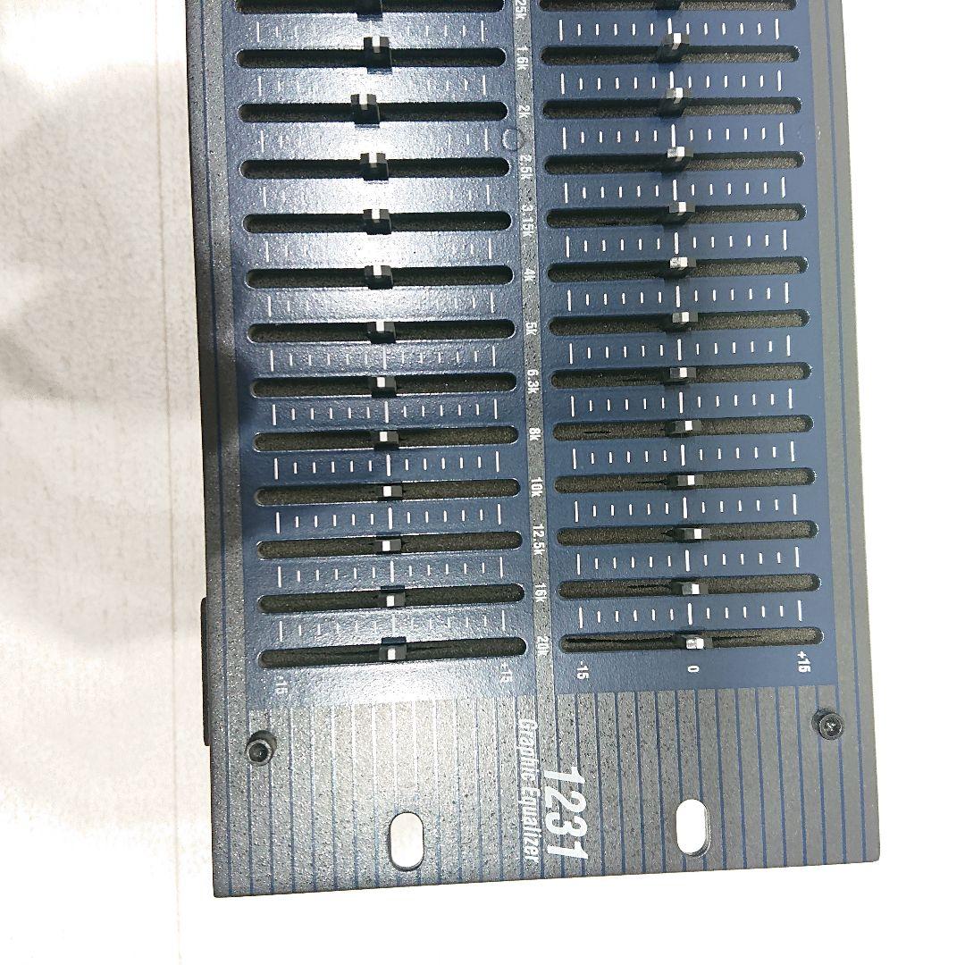 dbx ディービーエックス 1231 グラフィック・イコライザー ①