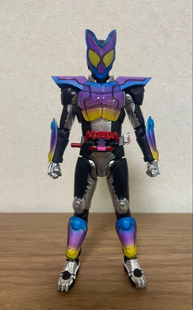 s.h.figuarts 仮面ライダーヴァレン&仮面ライダーガヴ　フィギュアーツ