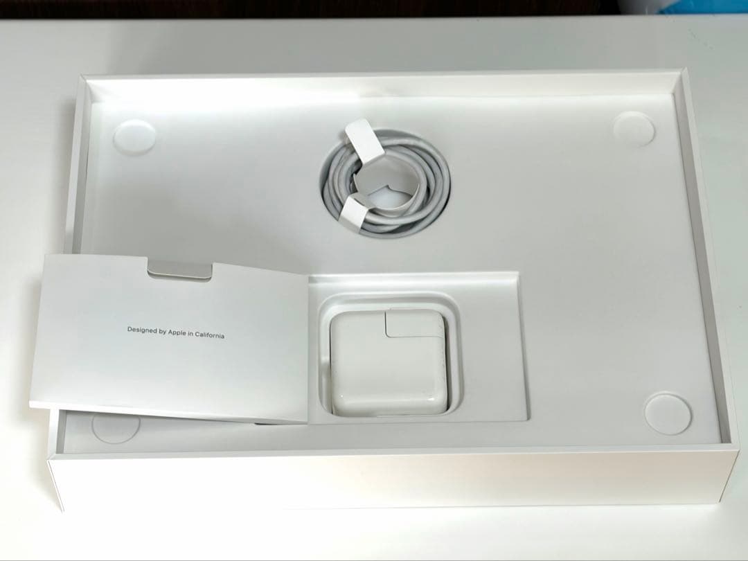 MacBook Air 13インチ i5 16GB 256GB 2020年