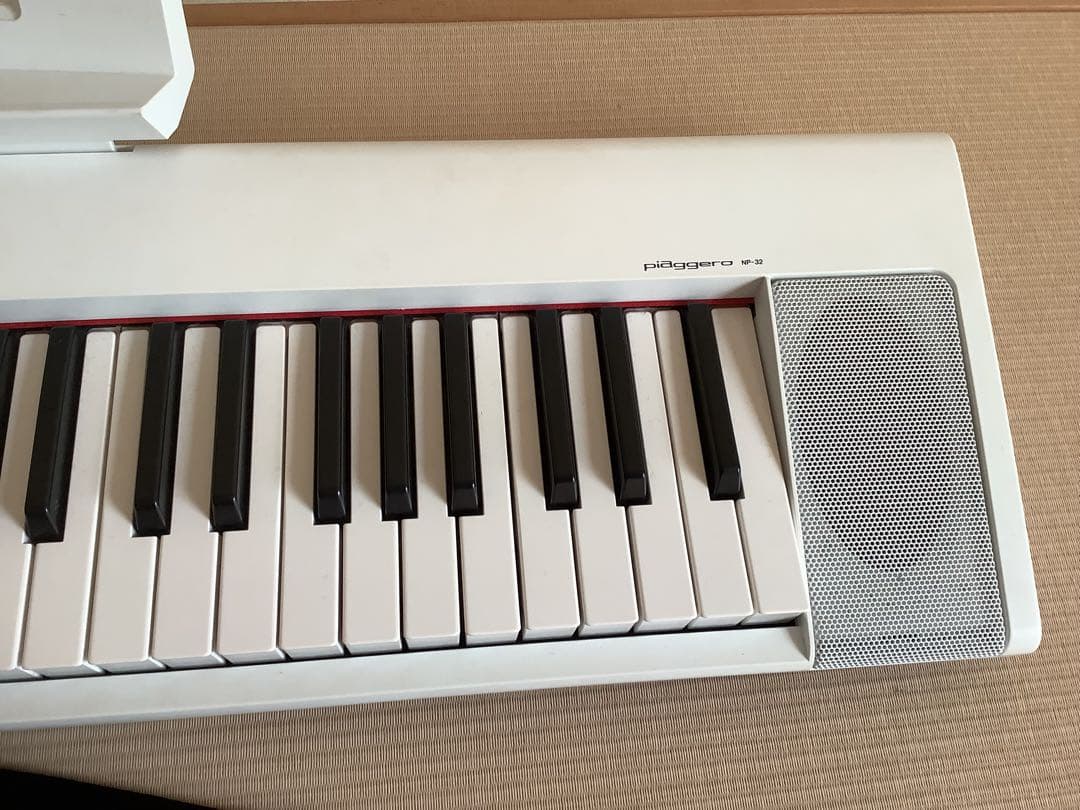 YAMAHA piaggero　NP-32 白　ソフトケース、キーボードカバー付