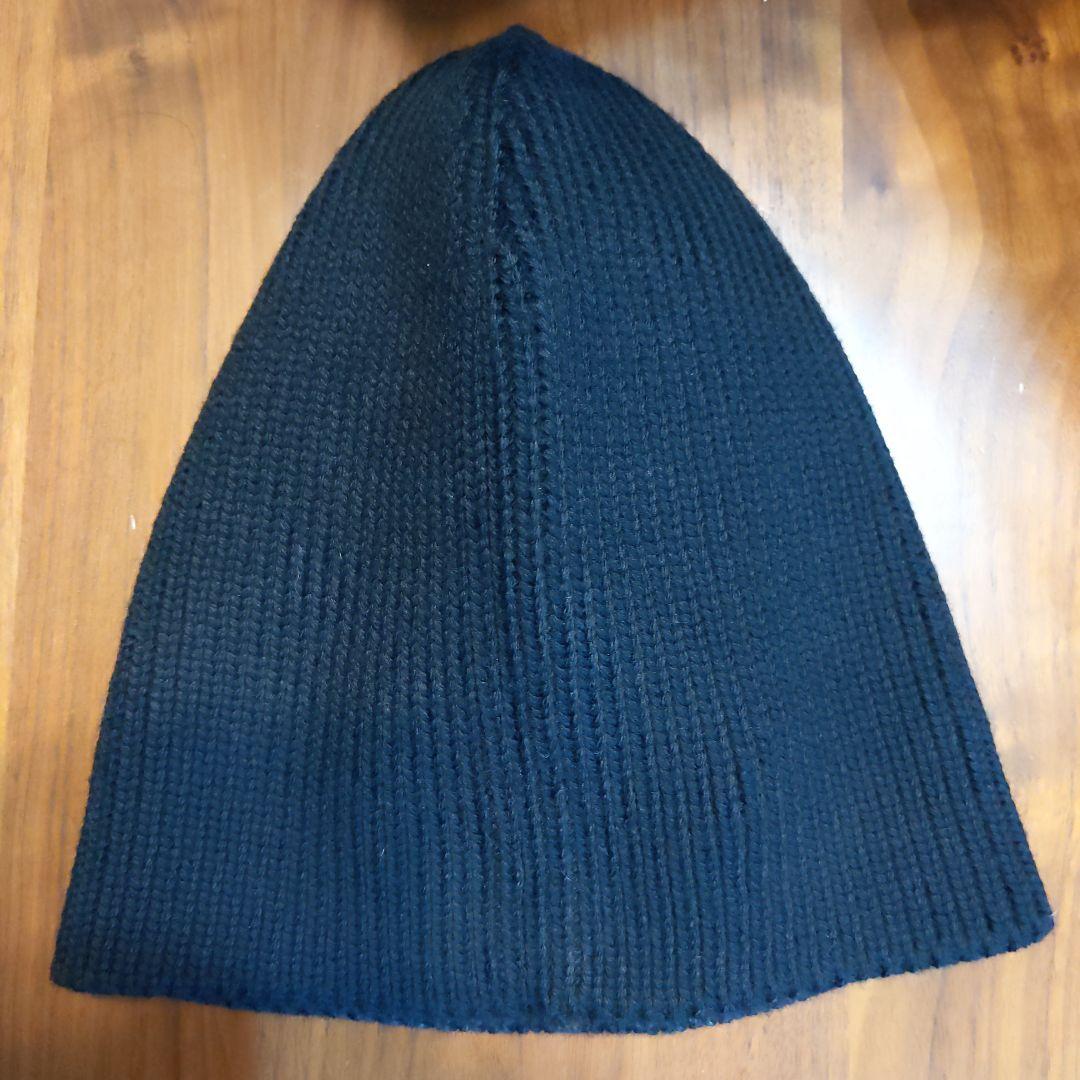 PRADAニットキャップ