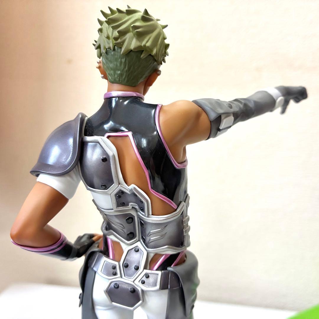 アレク&カヅキ フィギュア バトルスーツVer.