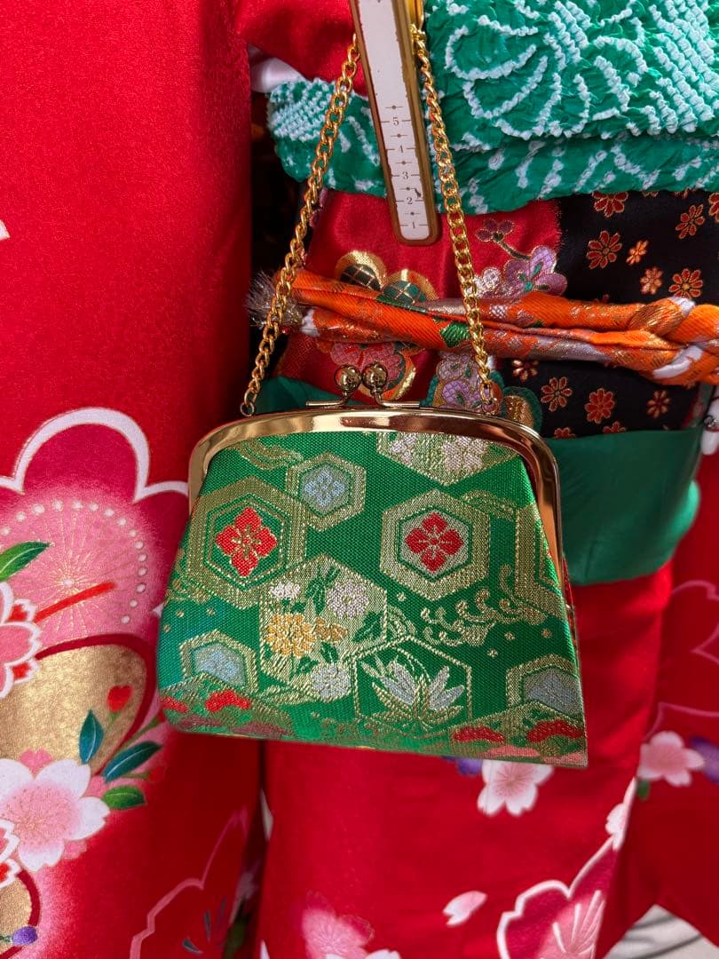 7歳七五三セット　着物草履バッグ付き　赤系②