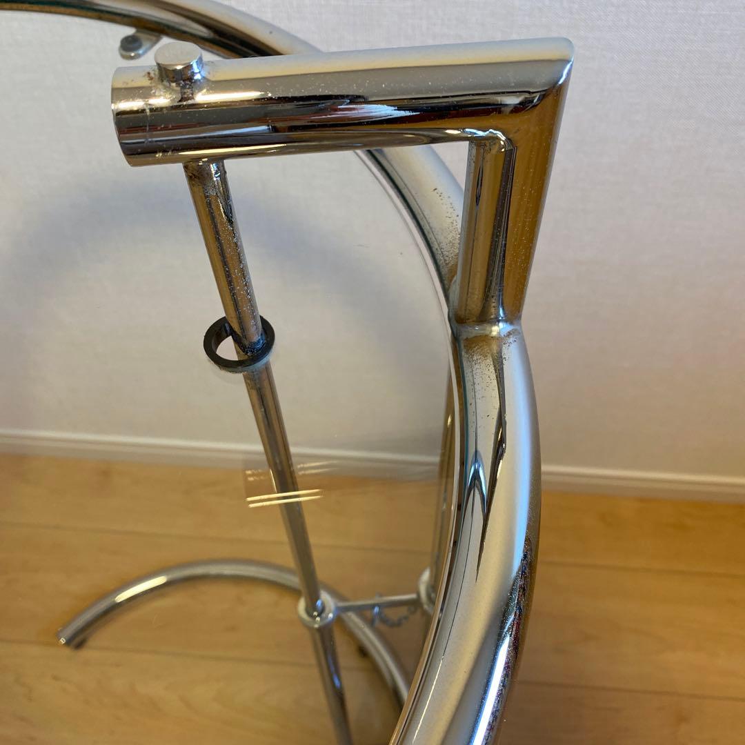 アイリーングレイ アジャスタブルテーブル ガラス サイドテーブル