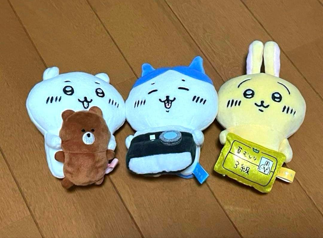 【終売品】ちいかわ　デスクトップから見守るひっかけぬいぐるみ　初期