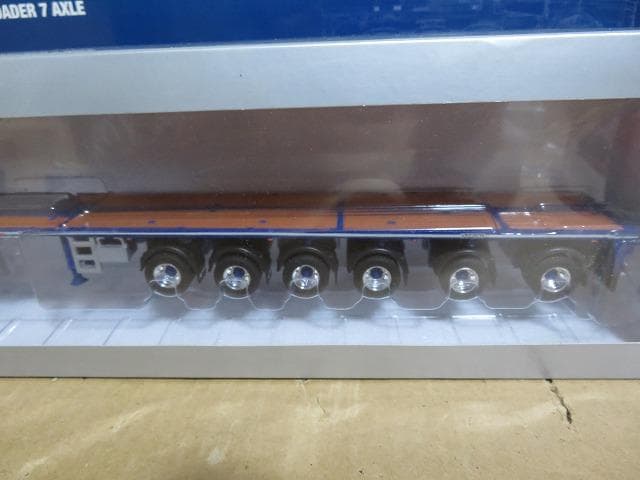 専用 期間限定値下 WSI 1/50 TADANO Mercedes 8x4