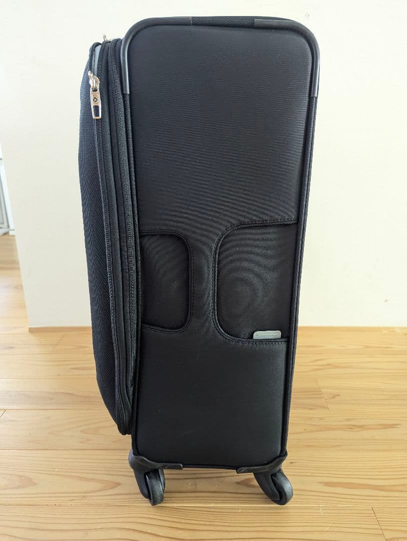 良品サムソナイト ビーライト 4 スピナー55 エキスパンダブル キャリーケース