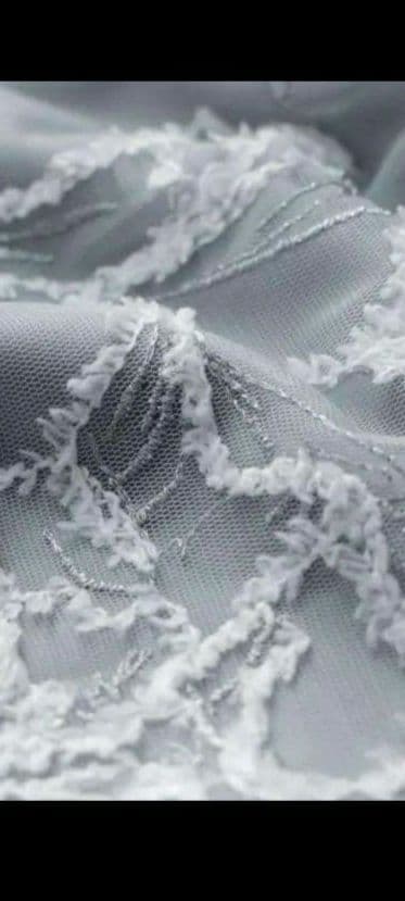 ⚠訳あり　フェザーフラワーチュールドレス　大きいサイズ　 niana