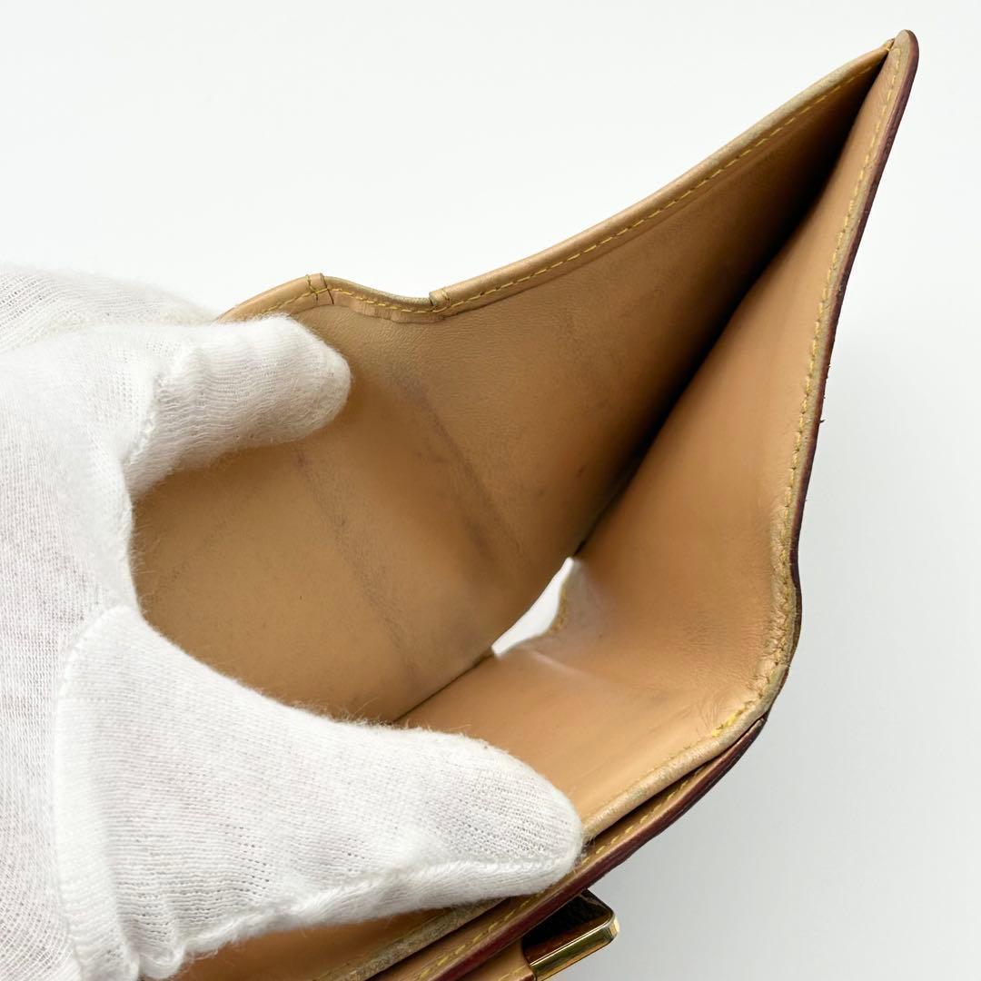 ルイヴィトン マルチカラー ポルトモネ ビエ カルト クレディ コンパクト 黒