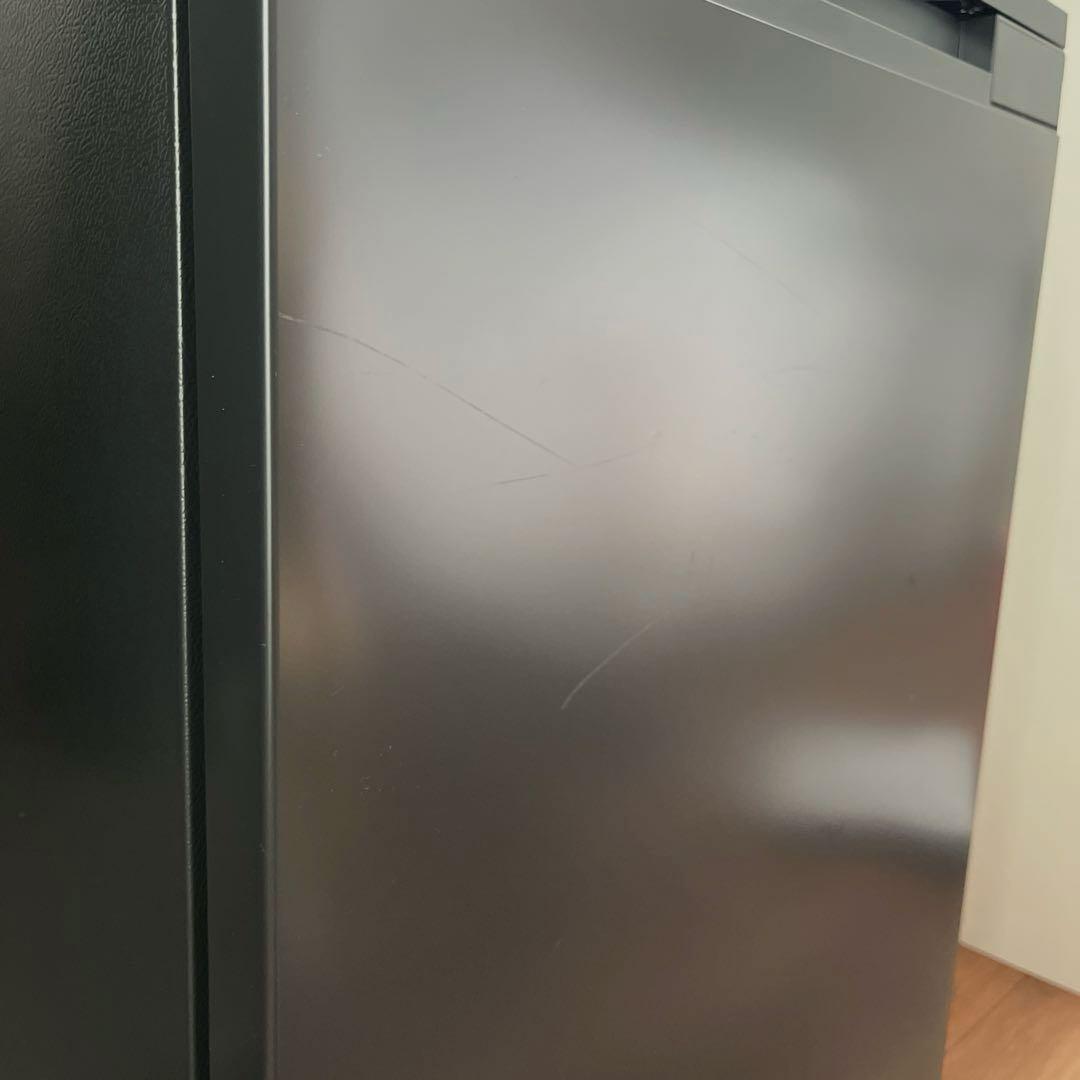 送料込み！アイリスオーヤマ 冷凍庫 自動霜取り 66L