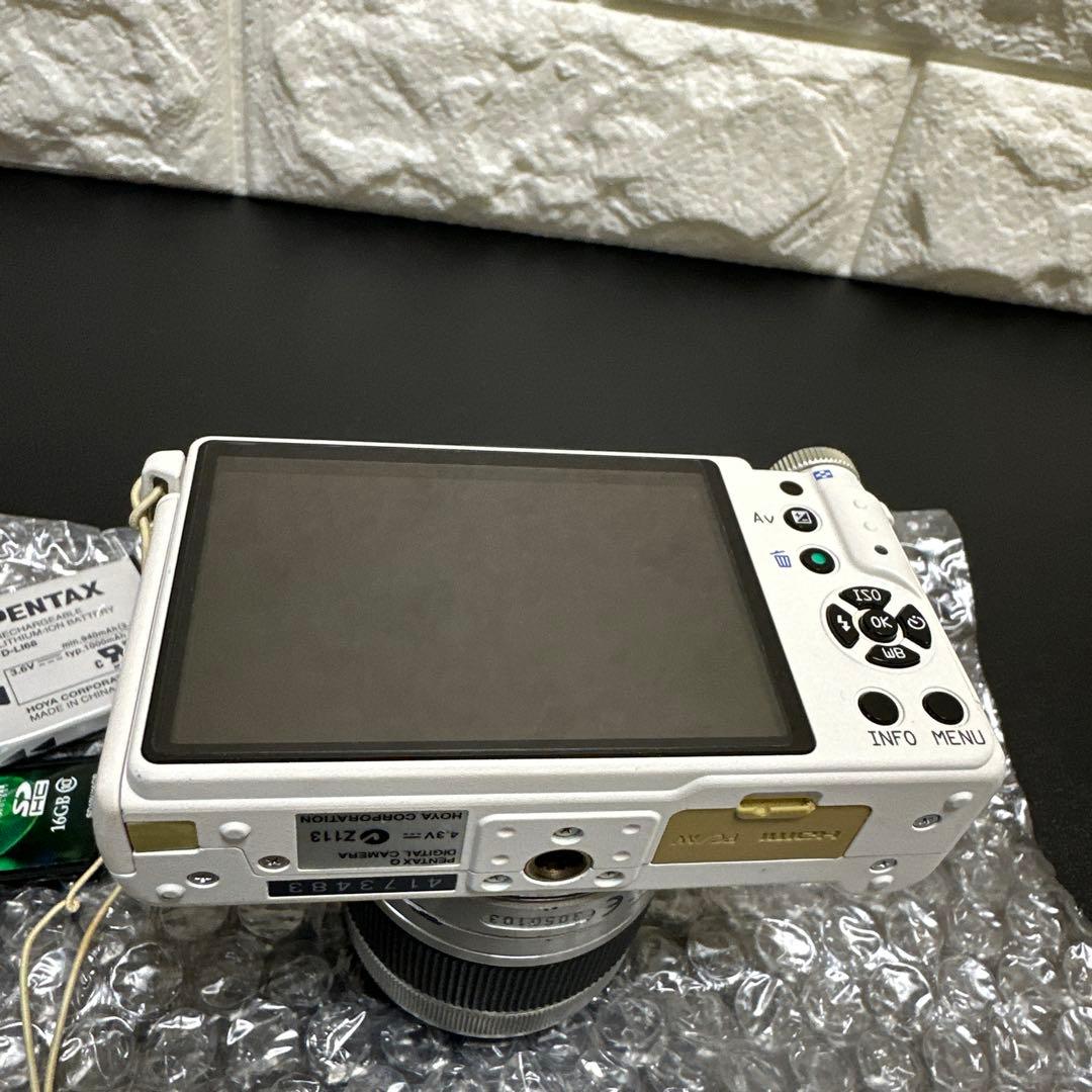 ペンタックスPENTAX Q ホワイト　動作品　中古良品