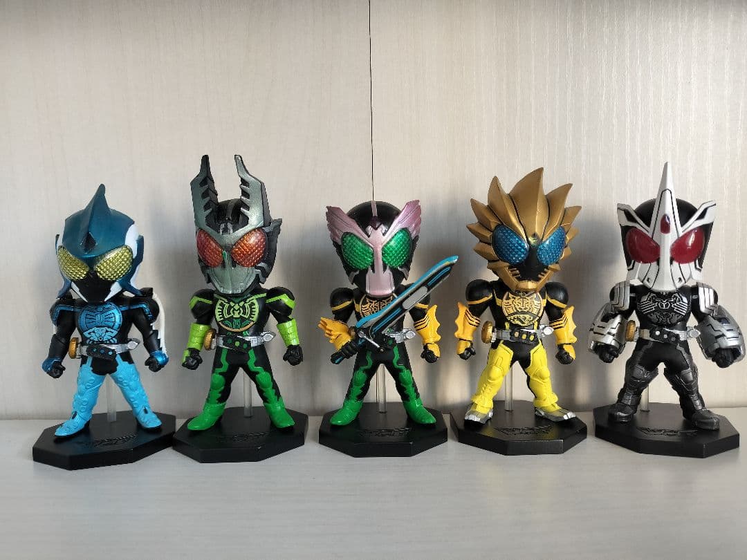 ワールドコレクタブルフィギュア　仮面ライダーオーズ21体セット（ケース付き）