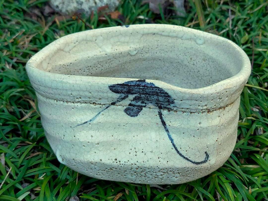 ♥美濃焼　志野　茶碗　桐箱　仕覆　付き　骨董品