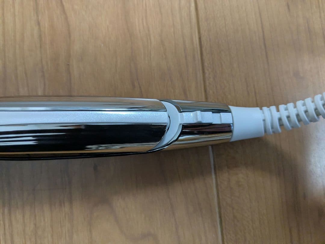 ReFa ストレートヘアアイロン RE-AC02A　2022年製