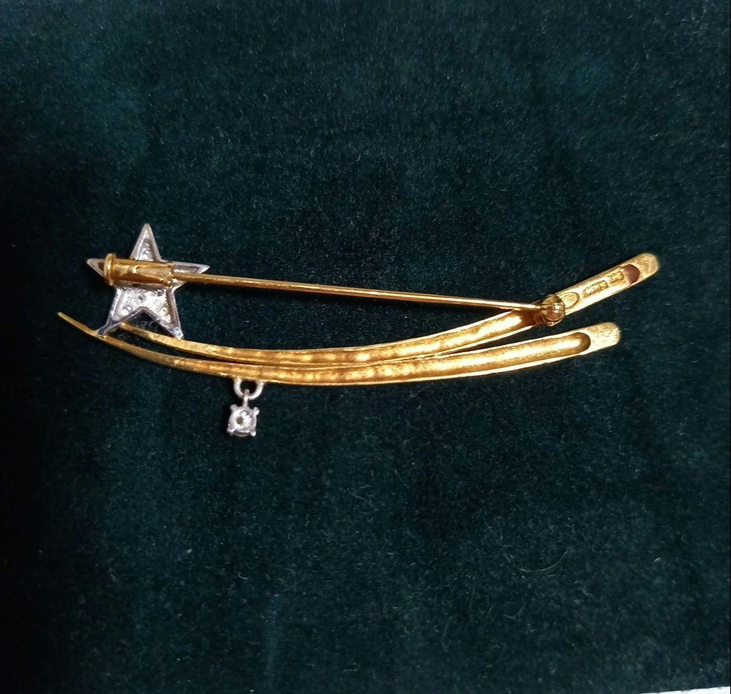 Xyraです ジュエリー　ブローチ　田宮千穂　K18 ダイヤ