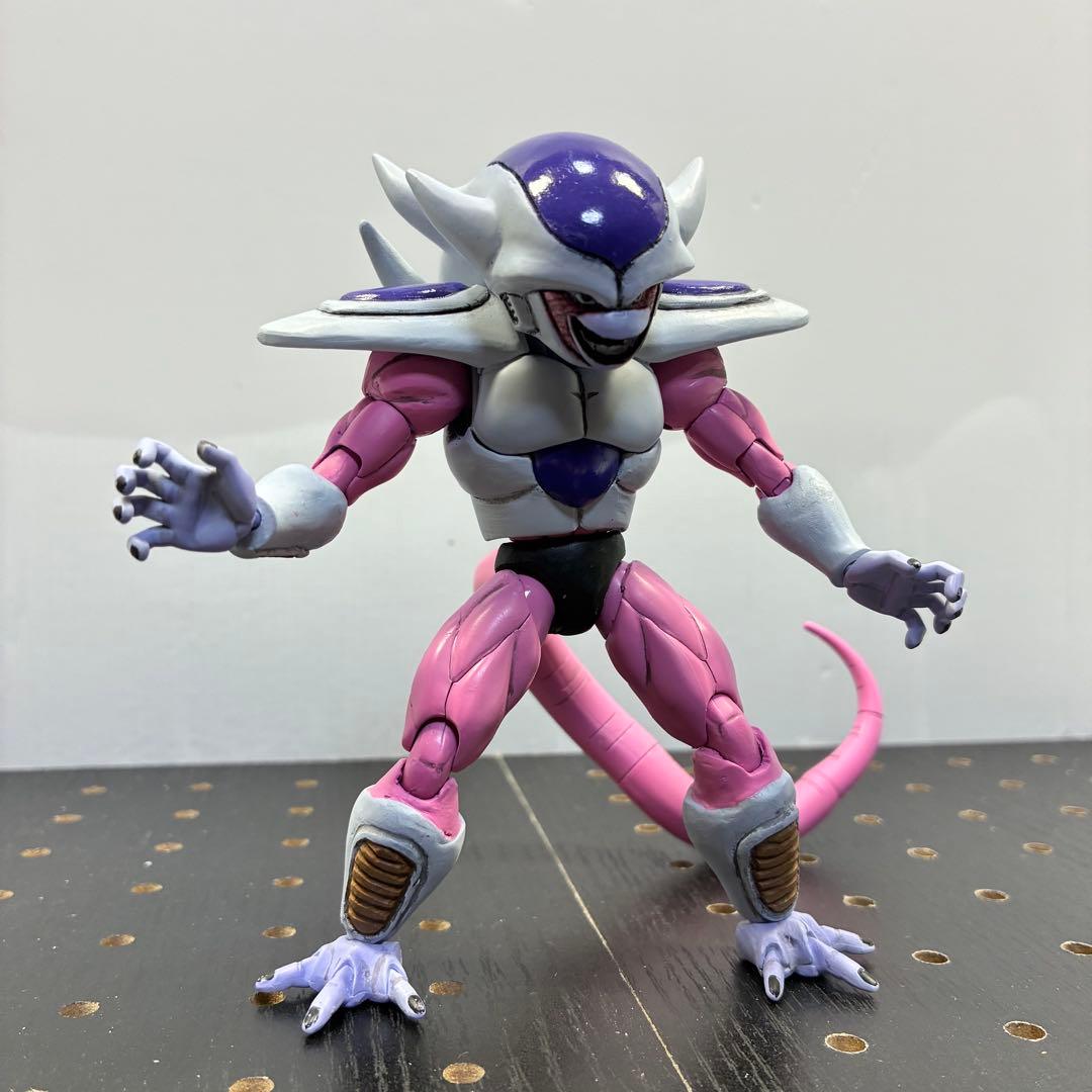 ドラゴンボール　フリーザ　プラモデル　ジャンク