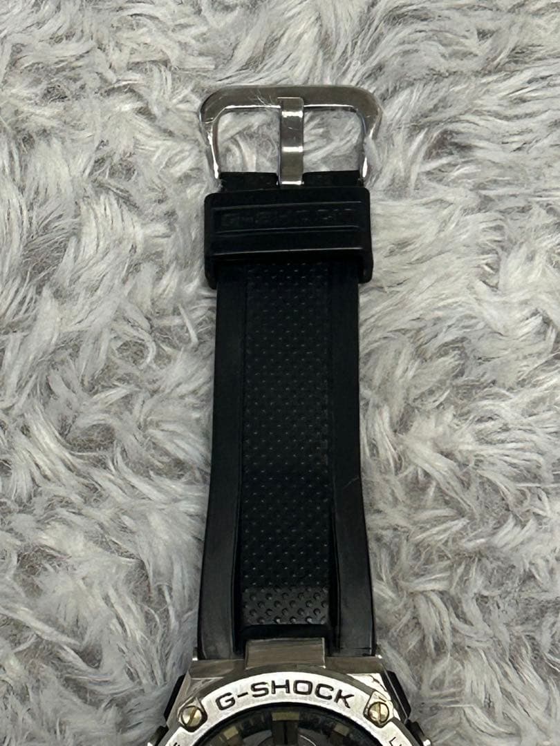 【訳あり】 G-SHOCK GST-B100 Bluetooth連携 ソーラー