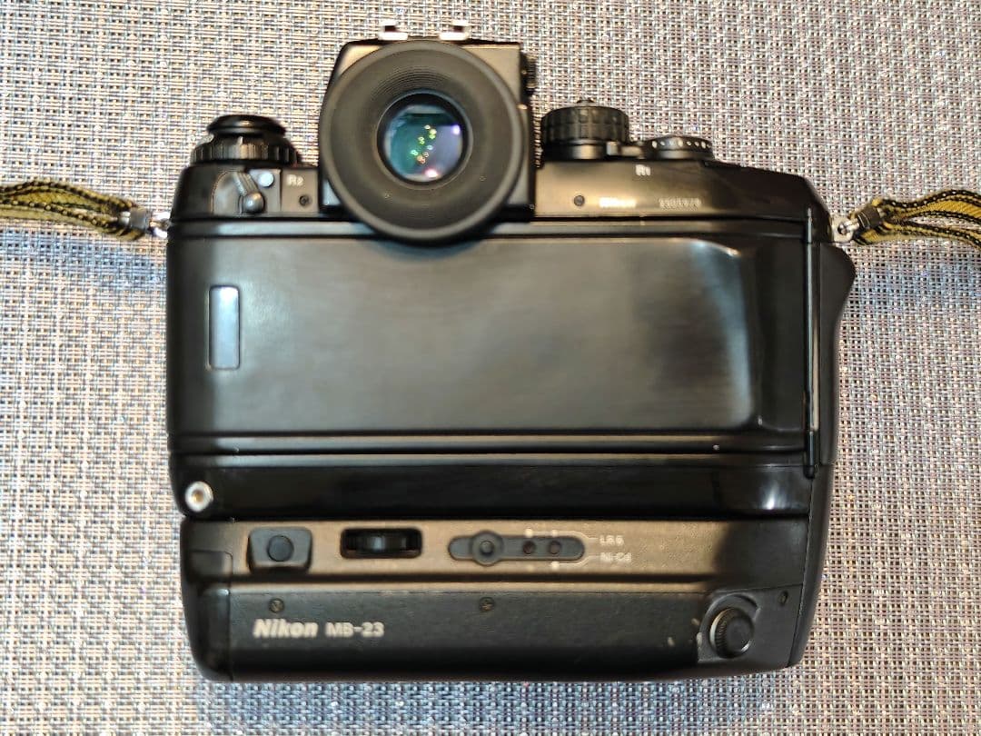 Nikon F4 一眼レフカメラ本体 MB-23付き美品