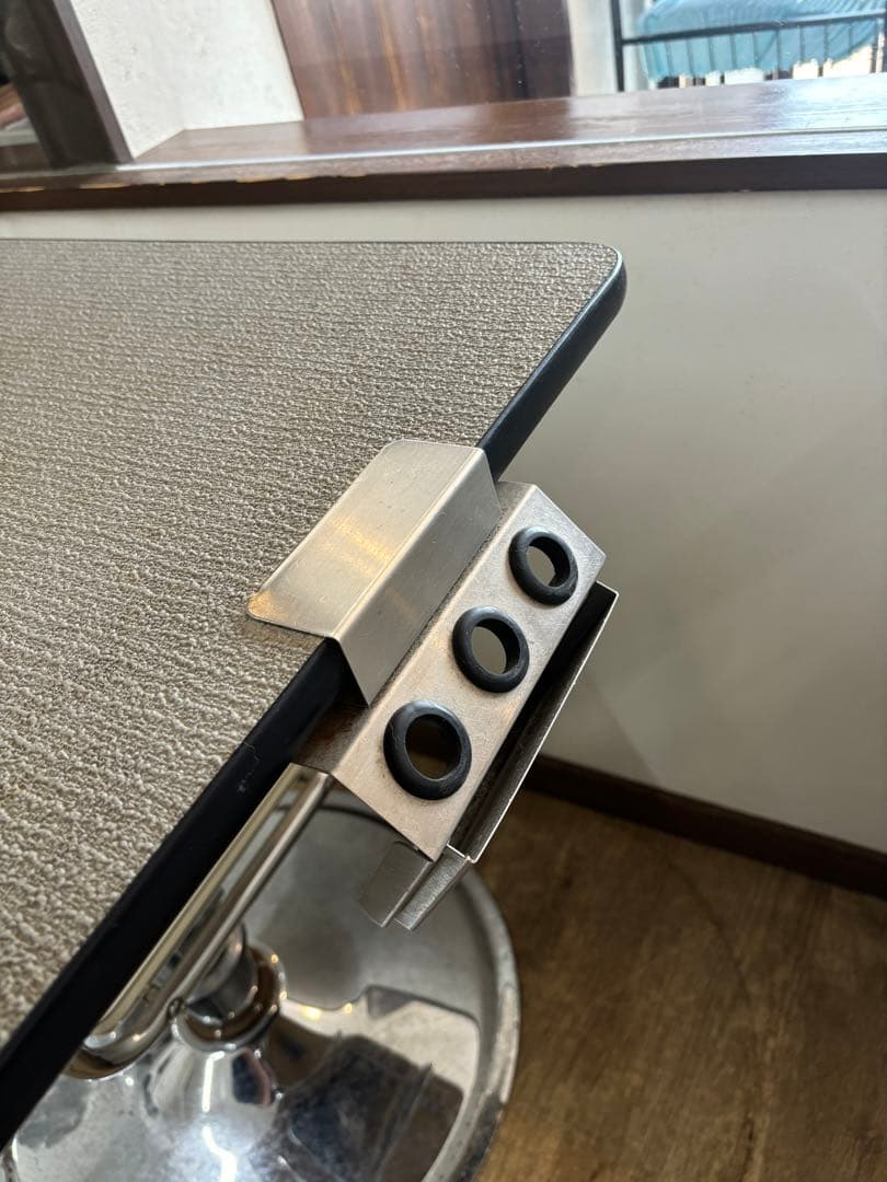 【中古・美品】業務用トリミングテーブル（株式会社ドリーム産業製）