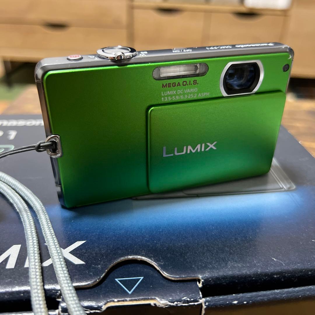 【良品/希少色】パナソニック　デジカメ　LUMIX グリーン　動作確認済み
