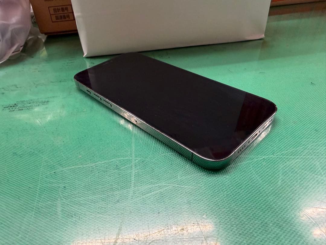 携帯電話本体 IPhone12 Pro Max 512GB