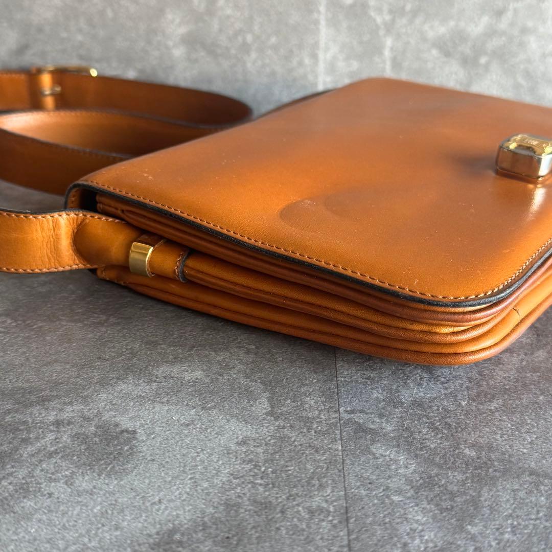 Peppe ⭐️セリーヌ⭐️トリオンフ 金具 レザー ショルダーバッグ