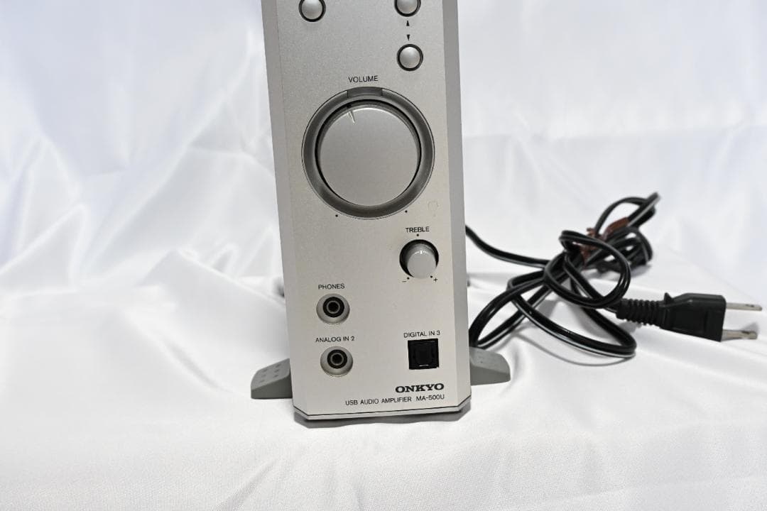 縦型小型アンプ　ONKYO　USBオーディオアンプ　MA-500U