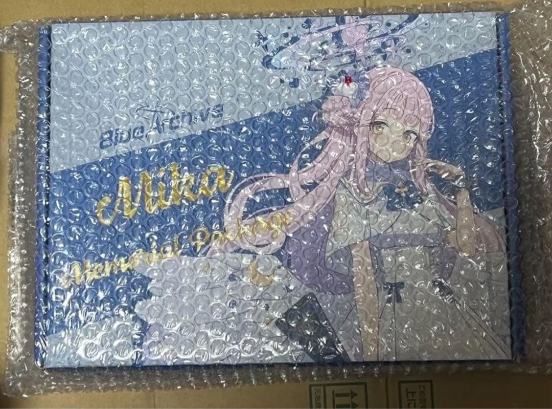 ミカ　メモリアル　アクリルスタンド　タペストリー　ブルアカ　ブルーアーカイブ