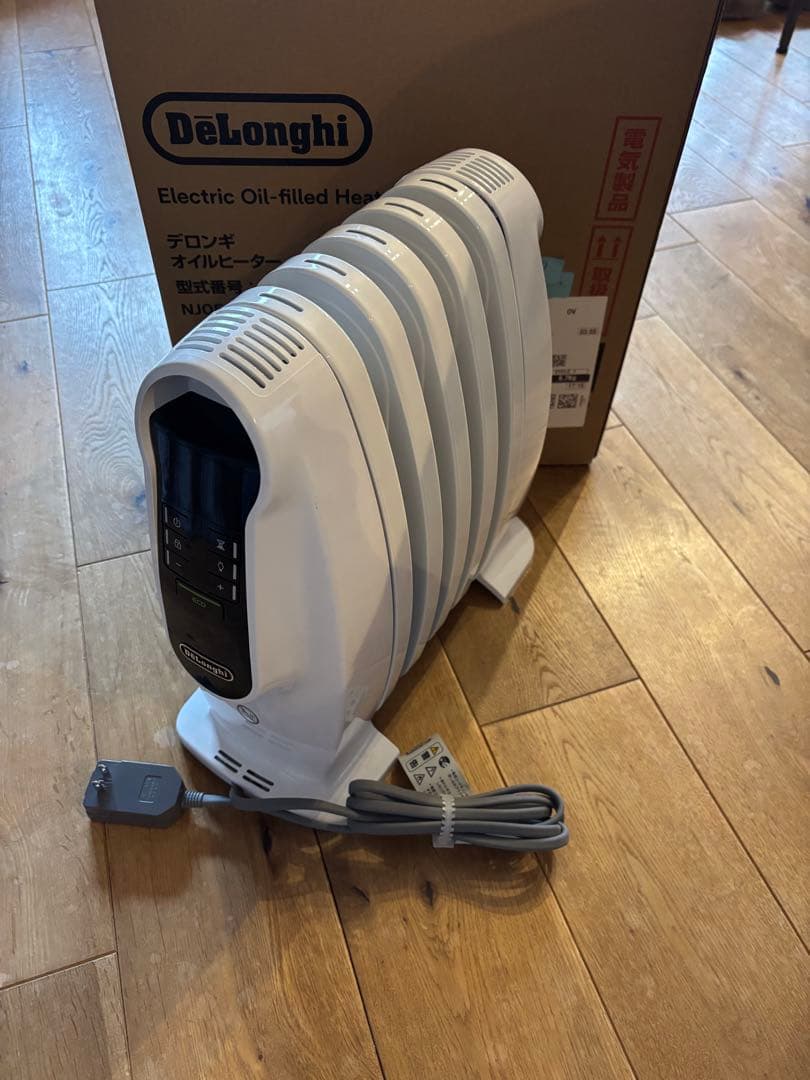 【超美品】エコモード搭載デロンギオイルヒーター
