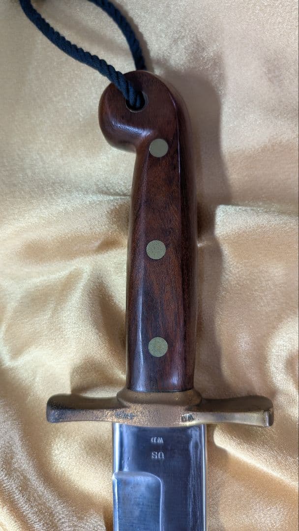 ステンレススチール 平刃刀 木製ハンドル 鞘付き