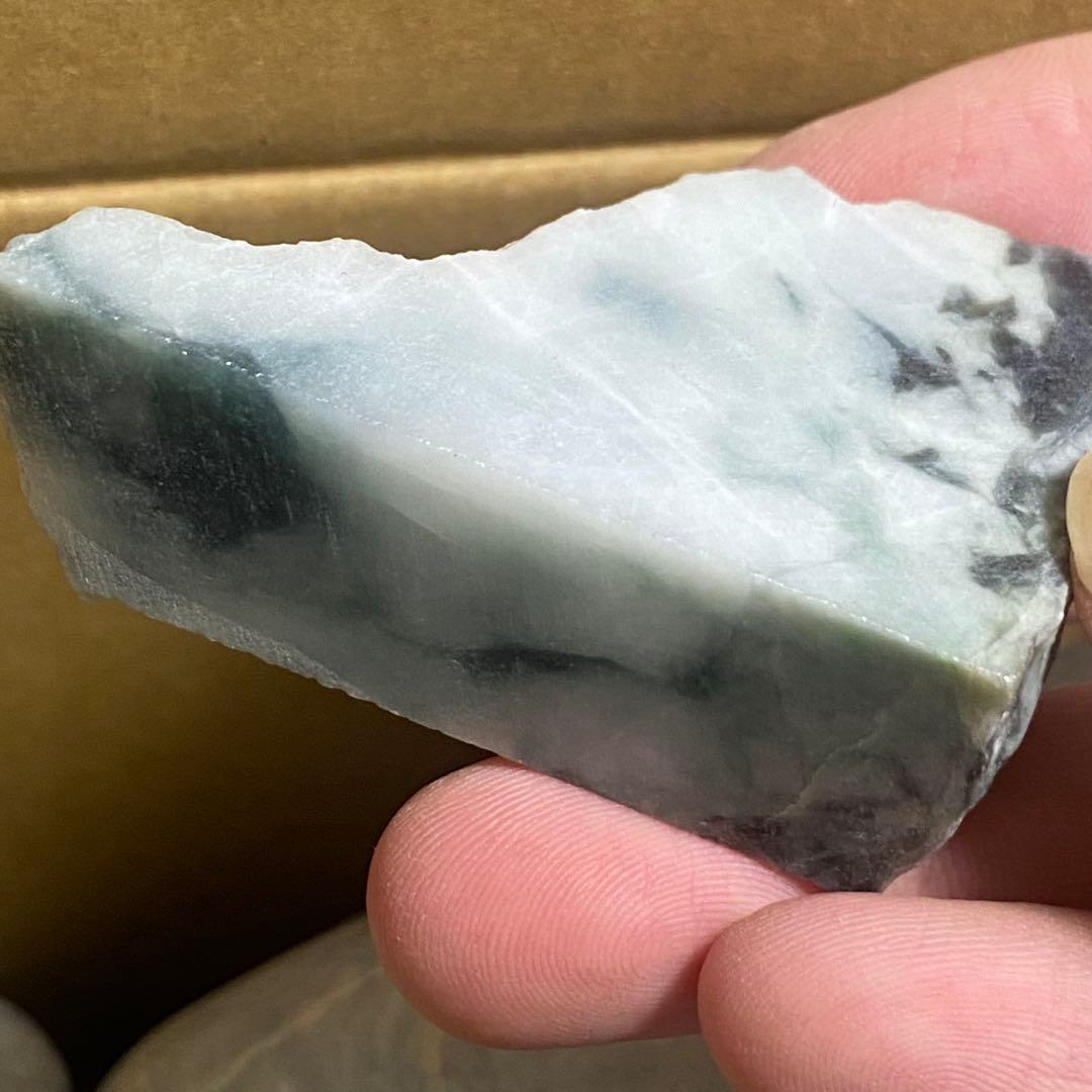 糸魚川翡翠　大量4.5〜kgセット　処分価格