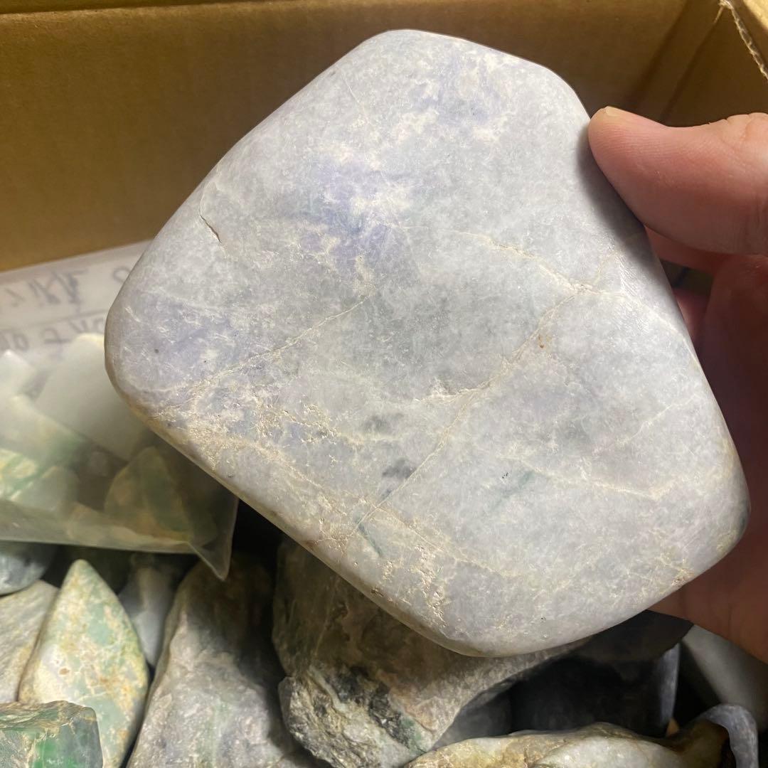 糸魚川翡翠　大量4.5〜kgセット　処分価格