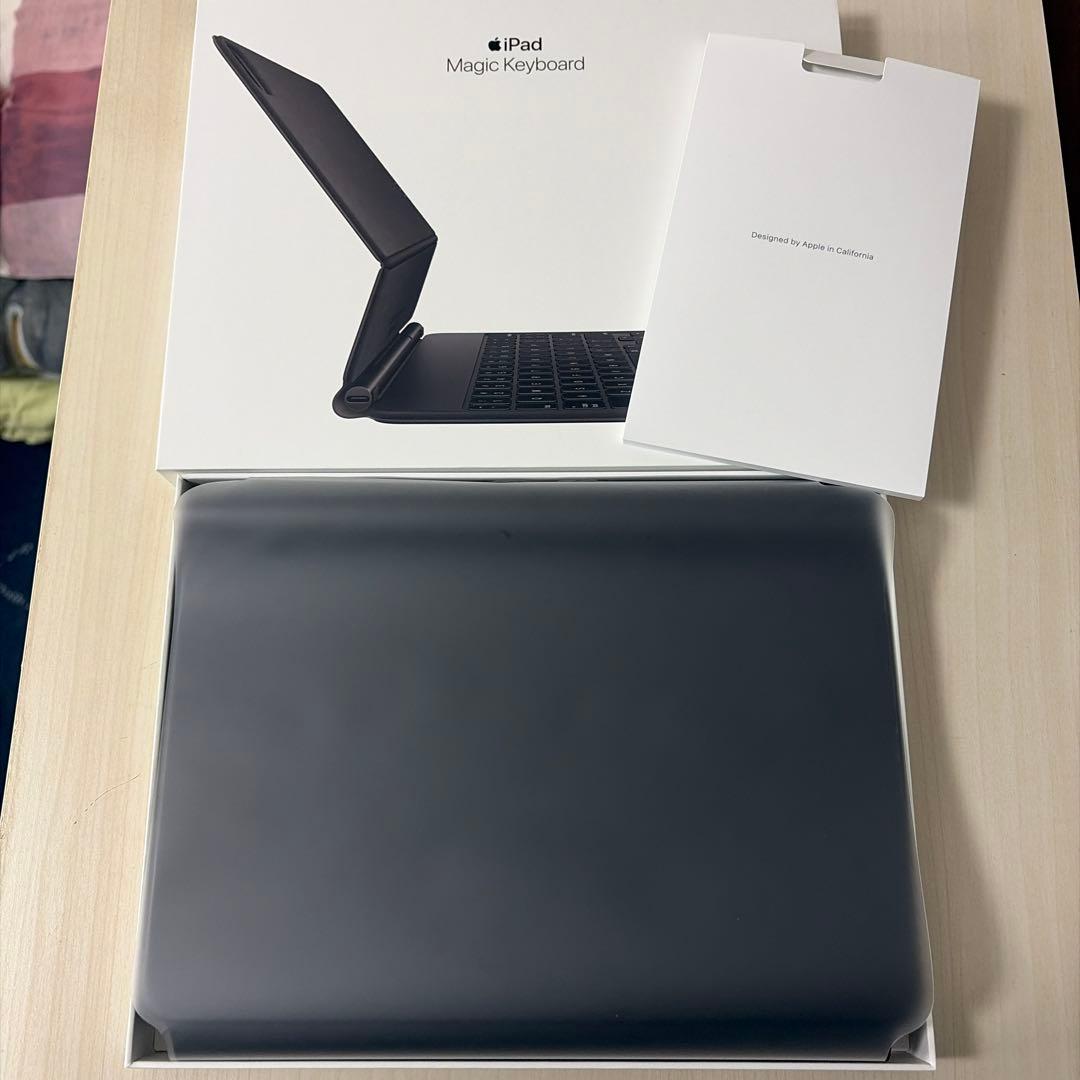iPad MagicKeyboard 純正11インチ