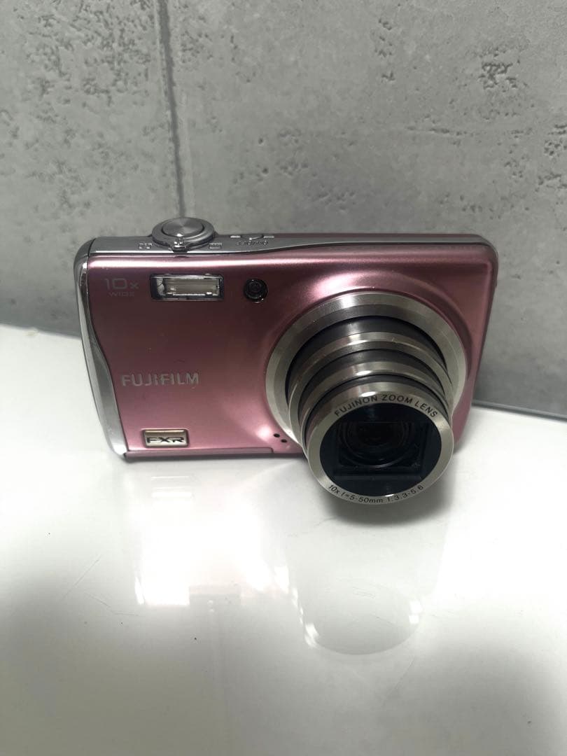 J*2様 FUJIFILM FinePix F80EXR ピンク