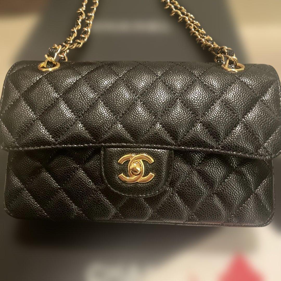 CHANEL マトラッセブラック ショルダーバッグ キルティング　ノベルティー