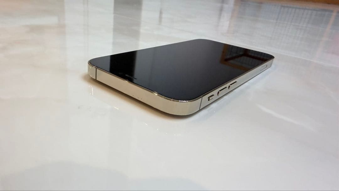 美品！！iPhone 12 Pro ゴールド 256GB