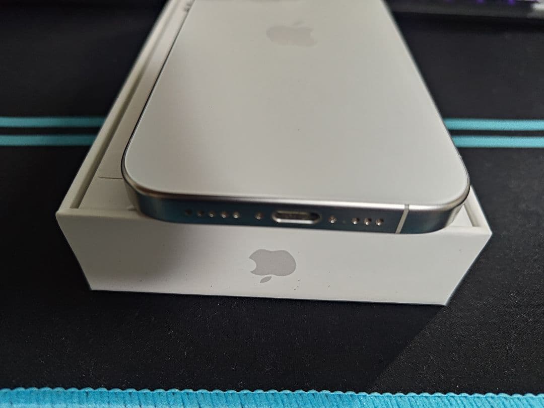 iPhone15 pro 128GB 美品