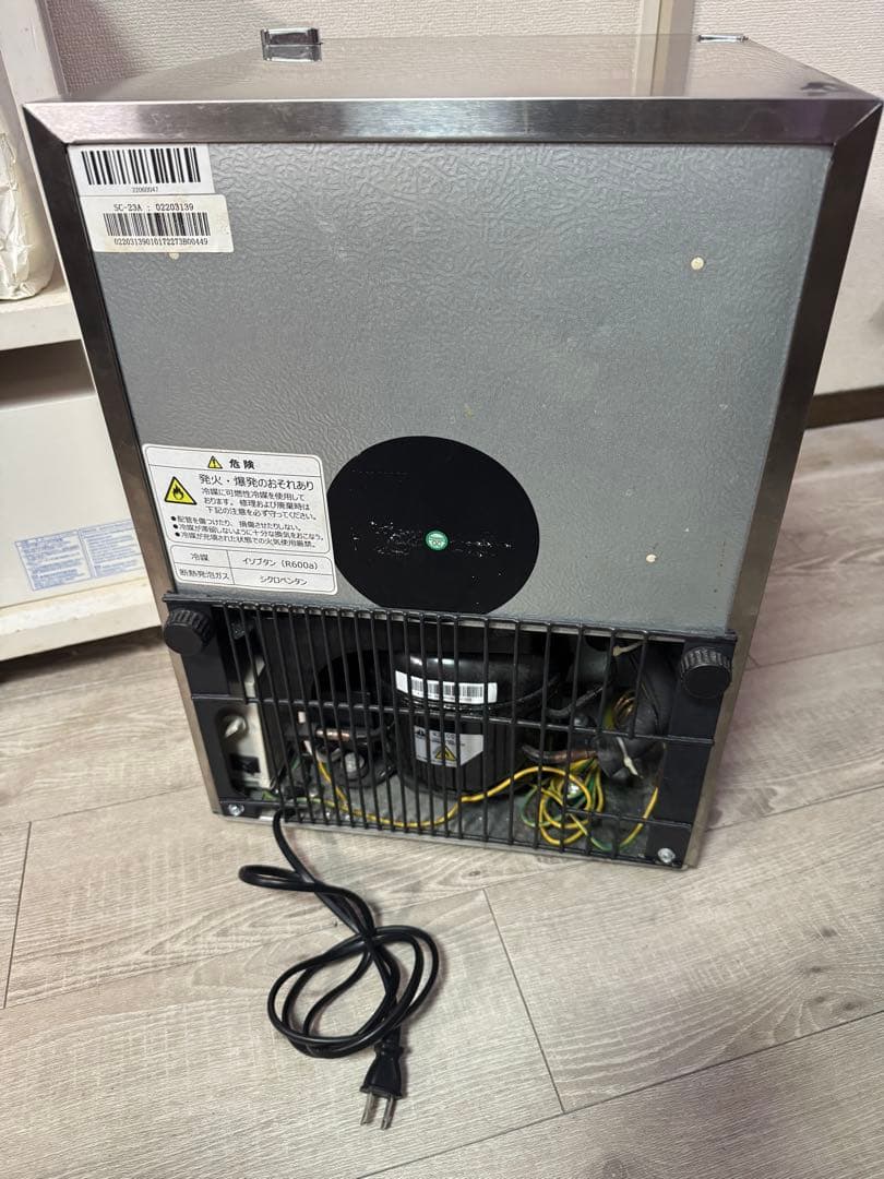 【ステンレス製】ミニ冷蔵庫　ゲーミング用など