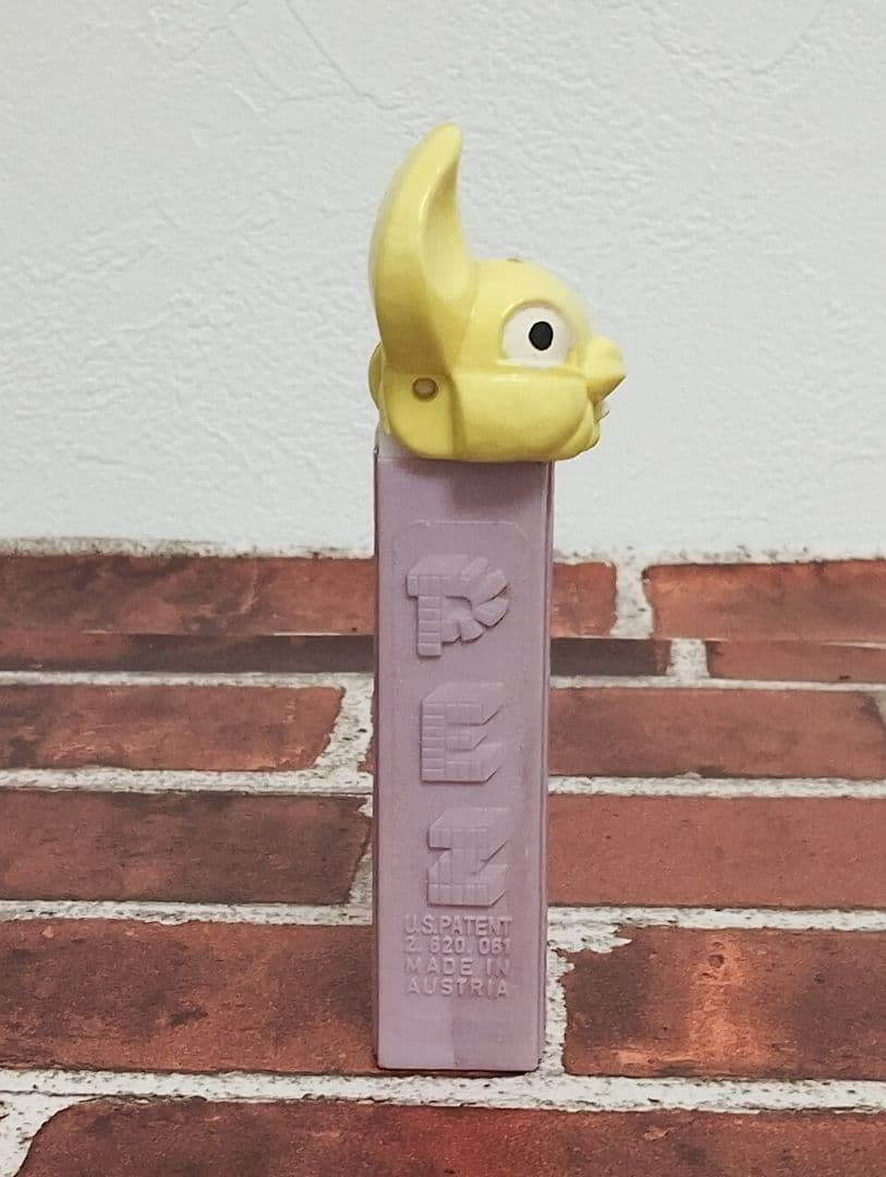 【激レア】ジャンクOLD PEZ 赤ベロ US PATENT 2.6