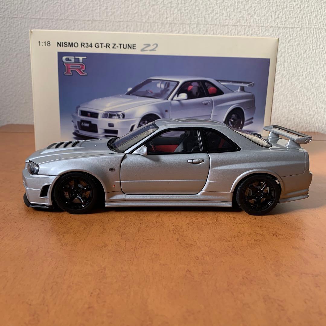 ミニカー AUTOart 1/18 NISMO R34 GT-R z-tune