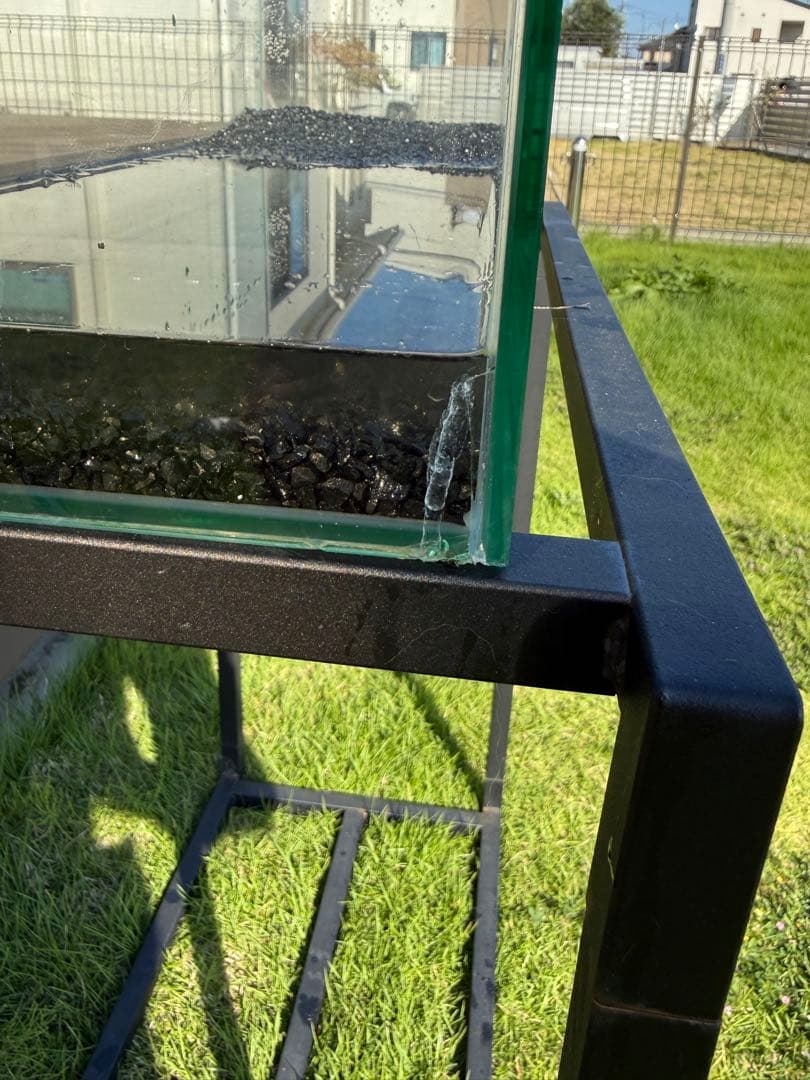 ガラス水槽 60cm セット 水槽台 • フィルター・LEDライト付き